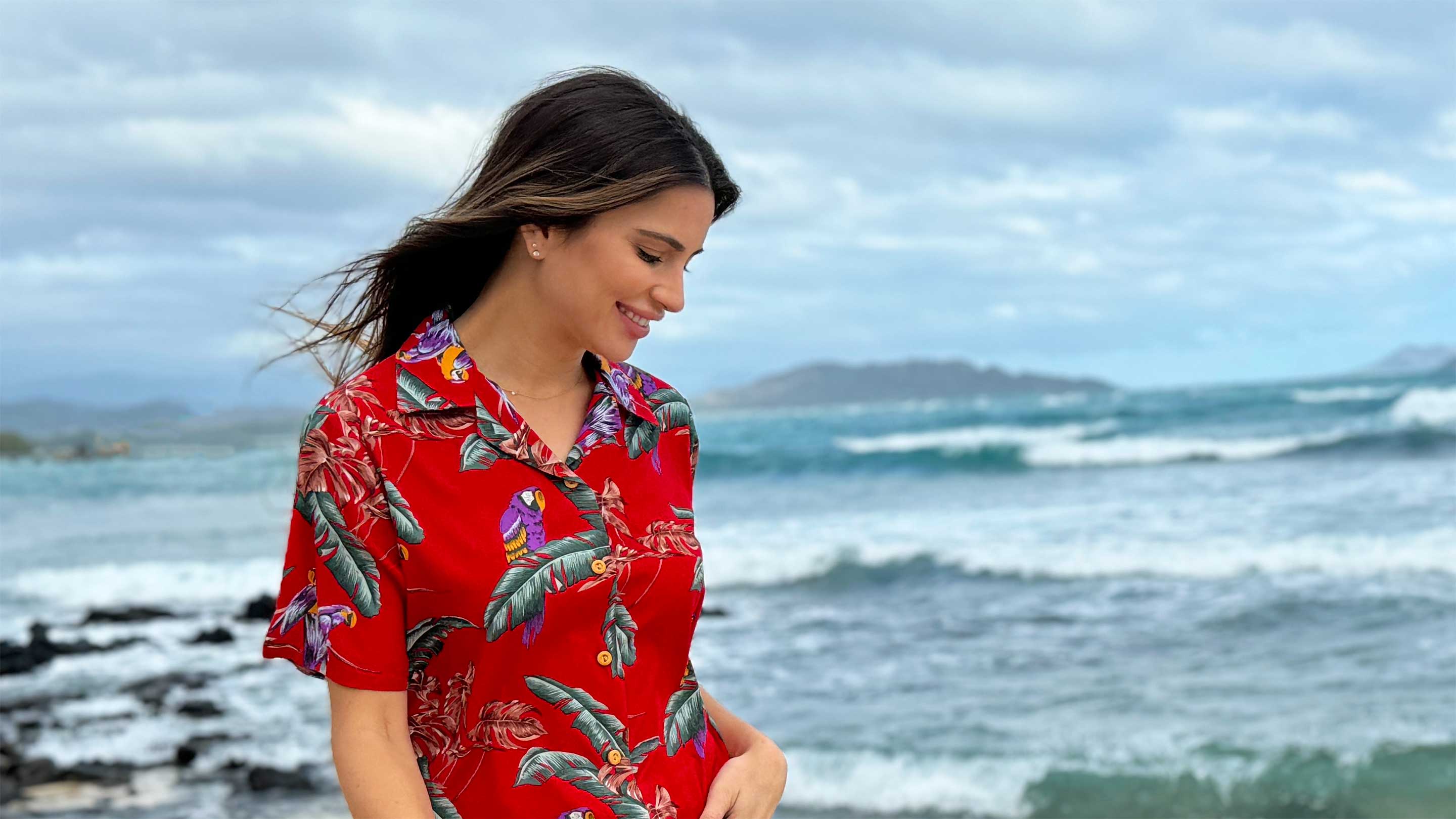 Hawaiian Tops For Women's